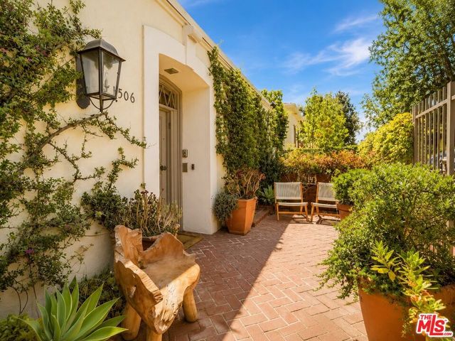 1506 Club View Drive, Los Angeles, CA 90024