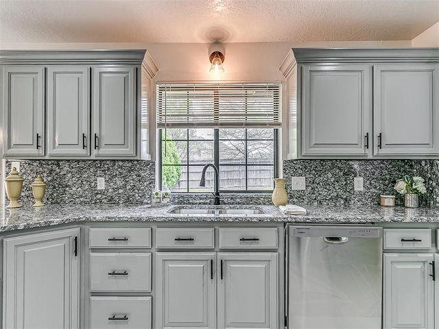 705 NW 143rd Street, Edmond, OK 73013