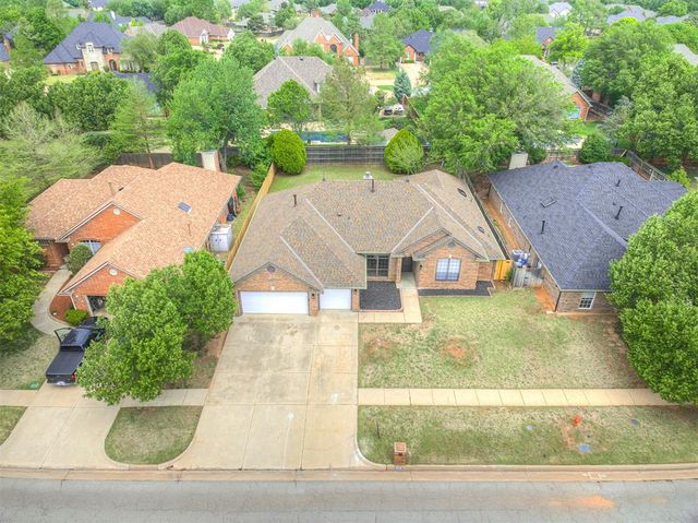 705 NW 143rd Street, Edmond, OK 73013