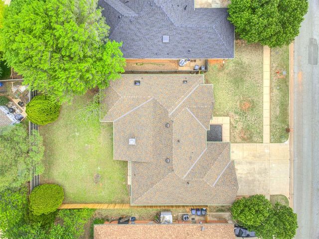 705 NW 143rd Street, Edmond, OK 73013