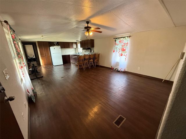 1570 County Road 3479a, Cleveland, TX 77327