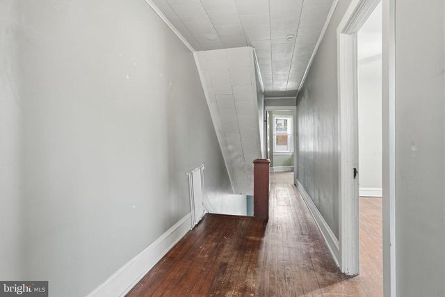107 E MAIN ST, Pottstown, PA 19465