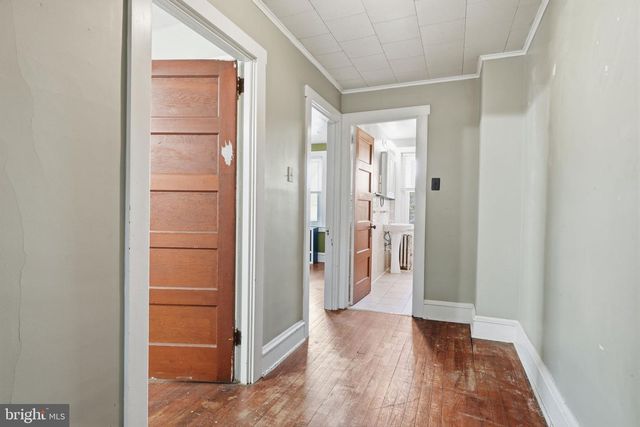 107 E MAIN ST, Pottstown, PA 19465
