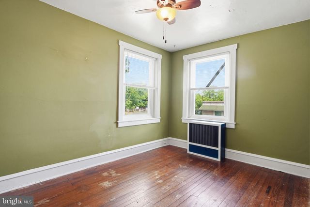 107 E MAIN ST, Pottstown, PA 19465