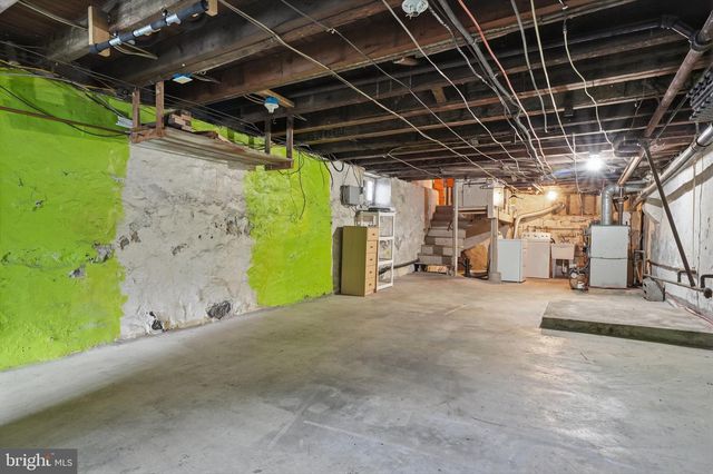 107 E MAIN ST, Pottstown, PA 19465