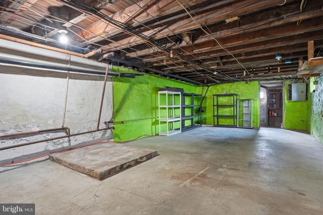 107 E MAIN ST, Pottstown, PA 19465