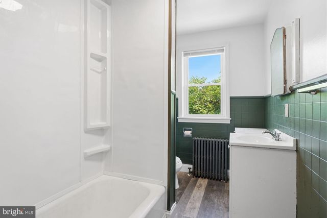 107 E MAIN ST, Pottstown, PA 19465