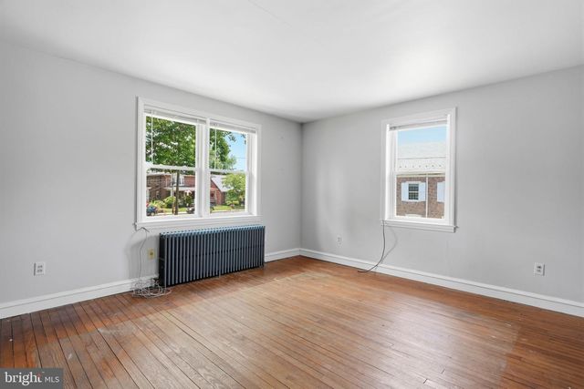 107 E MAIN ST, Pottstown, PA 19465