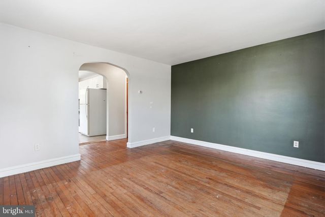 107 E MAIN ST, Pottstown, PA 19465