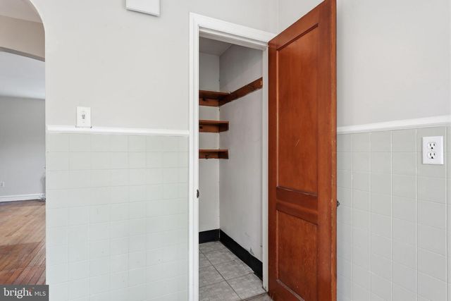 107 E MAIN ST, Pottstown, PA 19465