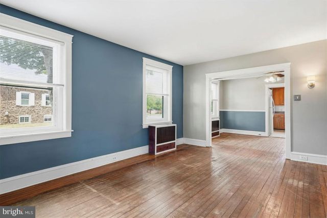 107 E MAIN ST, Pottstown, PA 19465
