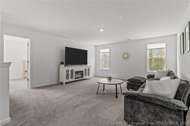 158 Woodsrun Street, Raeford, NC 28376
