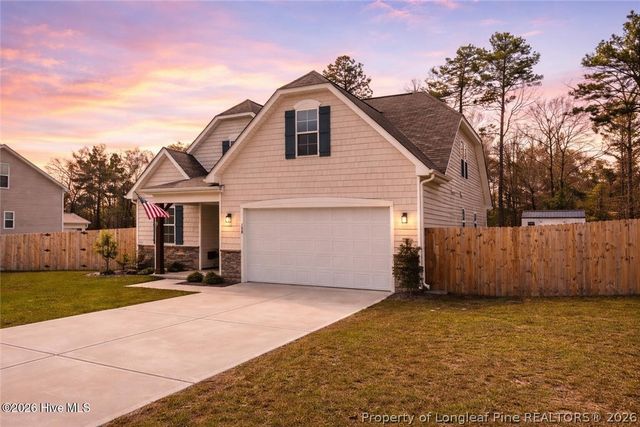 158 Woodsrun Street, Raeford, NC 28376