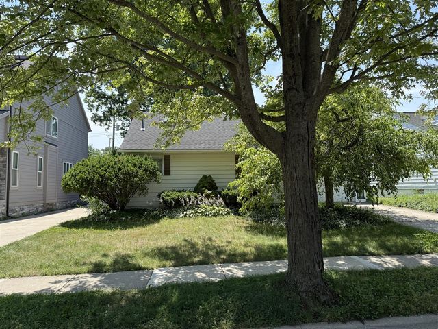 1810 Holland Street, Birmingham, MI 48009