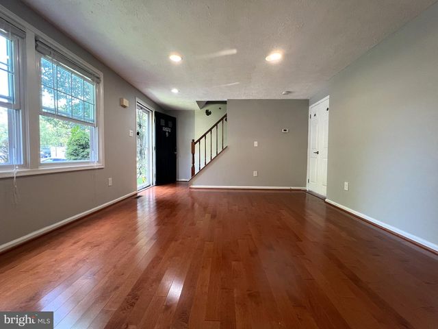 11020 OUTPOST DR, Gaithersburg, MD 20878