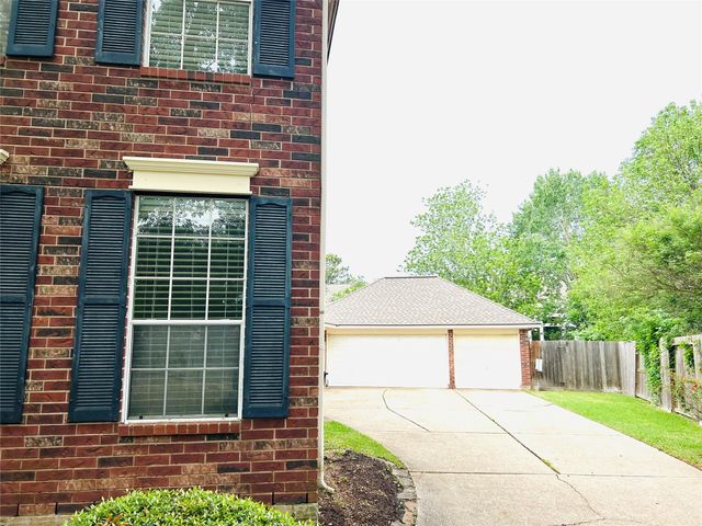 3602 Garrettsville Drive, Pearland, TX 77584