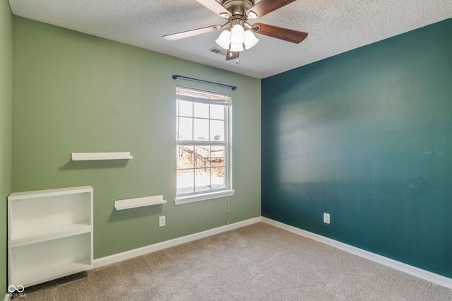 7281 Woodside Drive, Avon, IN 46123