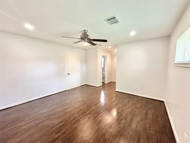 22 Champions Colony W, Houston, TX 77069