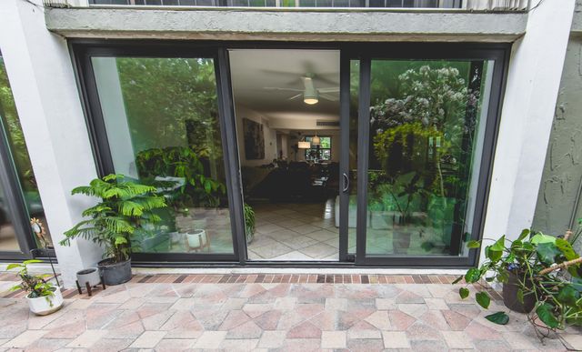 501 SW 11th Place 101, Boca Raton, FL 33432