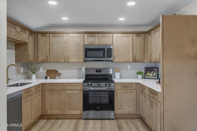 10418 E ALBANY Street, Apache Junction, AZ 85120