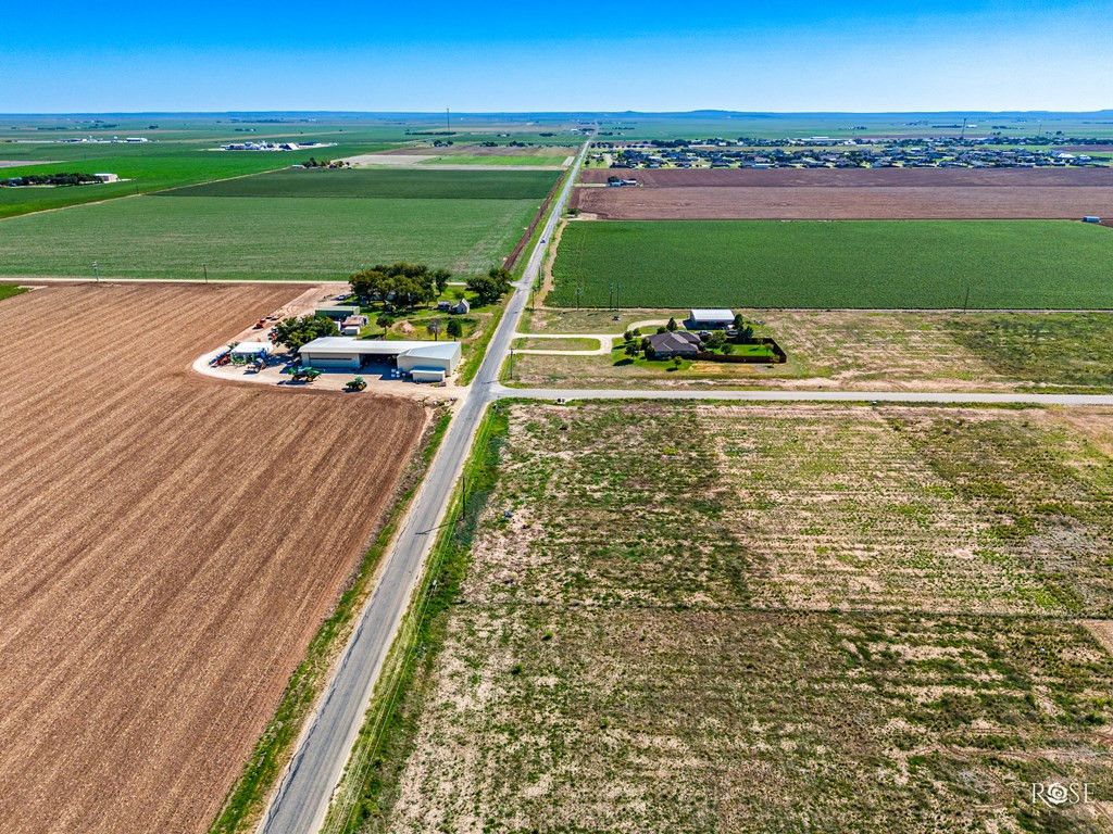 Image 10 of property listing at 8716 Chad Road, Wall, TX 76957