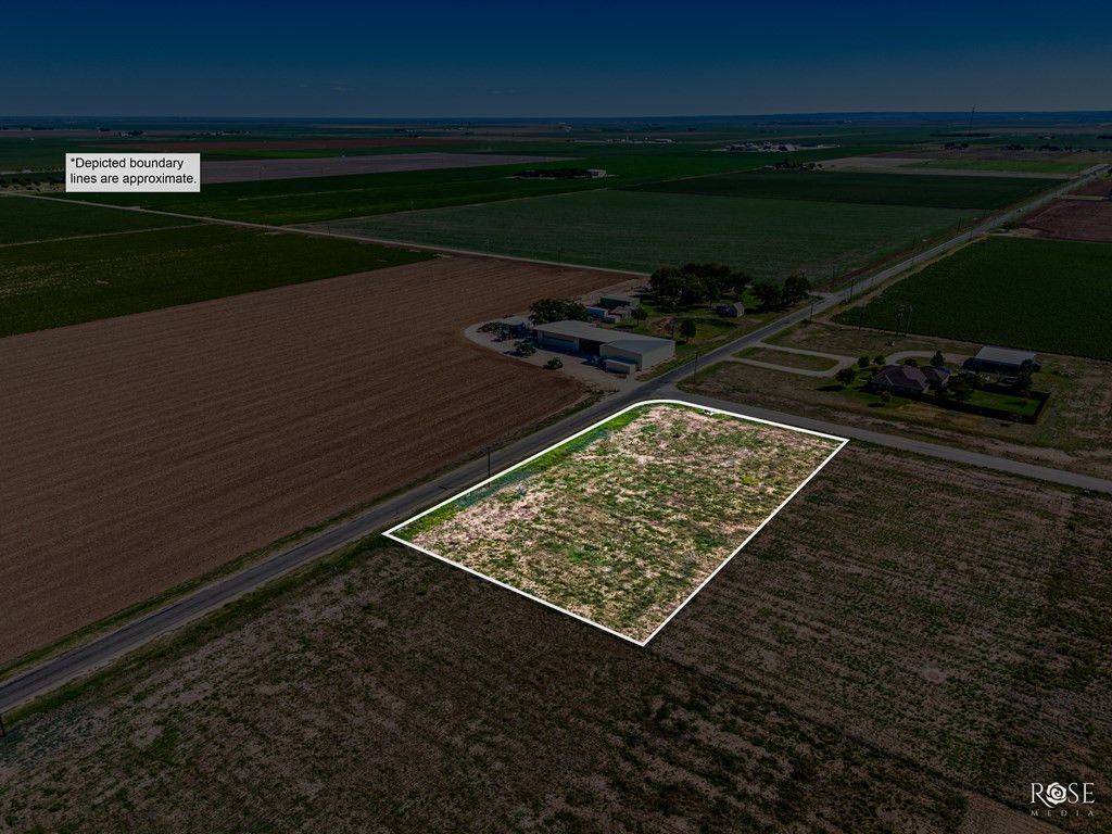 Image 8 of property listing at 8716 Chad Road, Wall, TX 76957