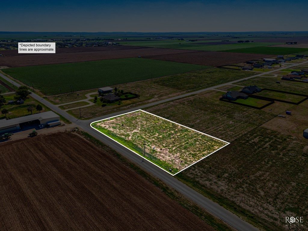 Image 9 of property listing at 8716 Chad Road, Wall, TX 76957