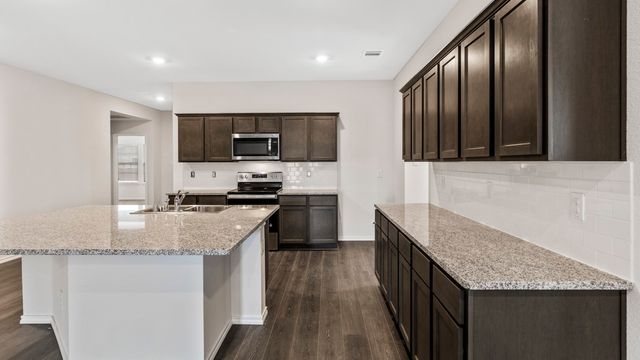 401 Banner Avenue, Royse City, TX 75189