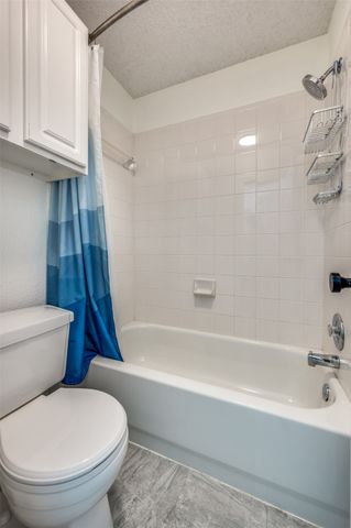 2106 Post Oak Court, Corinth, TX 76210