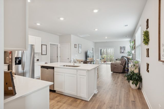 7258 Lang Ave, White House, TN 37188