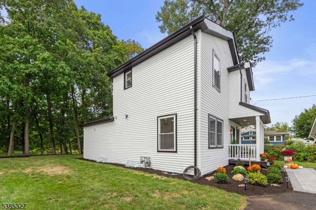 78 Maple Ln, Wayne Twp., NJ 07470