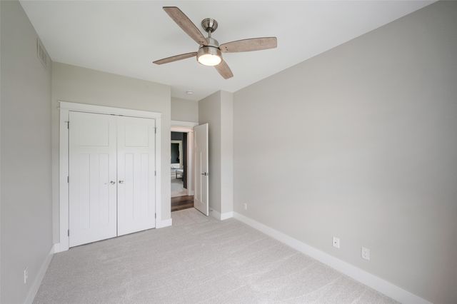 2316 NW 40th Street, Ankeny, IA 50023