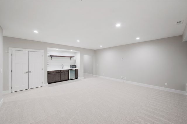 2316 NW 40th Street, Ankeny, IA 50023