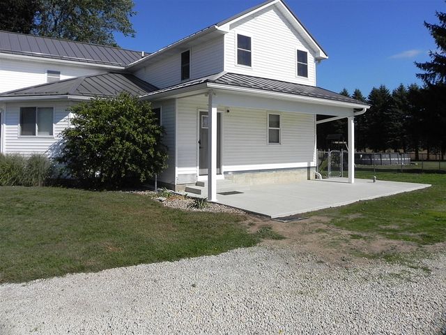 31765 M-60, Leonidas, MI 49066