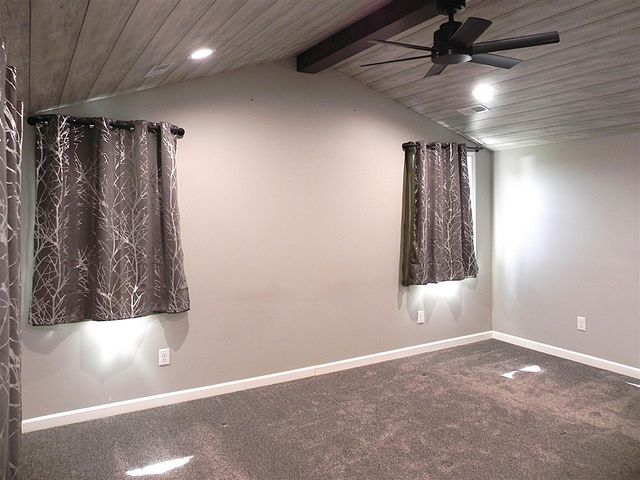 31765 M-60, Leonidas, MI 49066