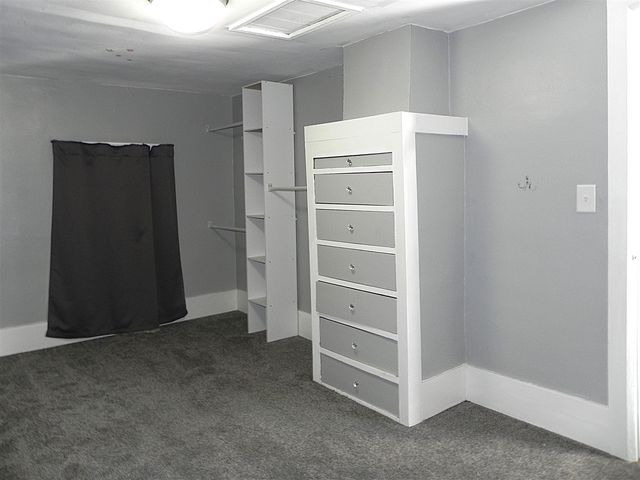 31765 M-60, Leonidas, MI 49066