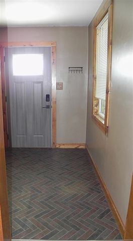 31765 M-60, Leonidas, MI 49066