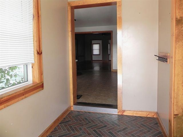 31765 M-60, Leonidas, MI 49066