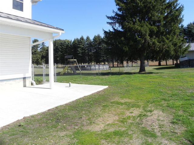 31765 M-60, Leonidas, MI 49066