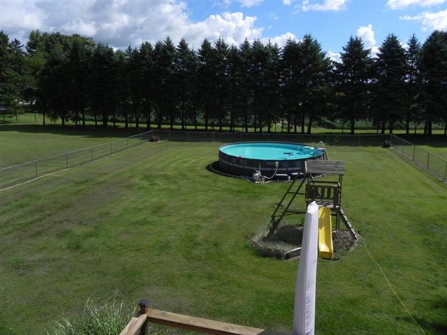 31765 M-60, Leonidas, MI 49066