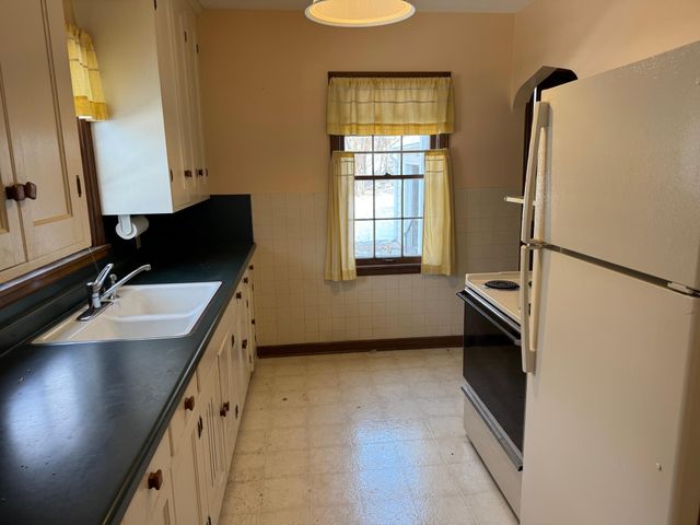 429 Fremont Street, Anoka, MN 55303