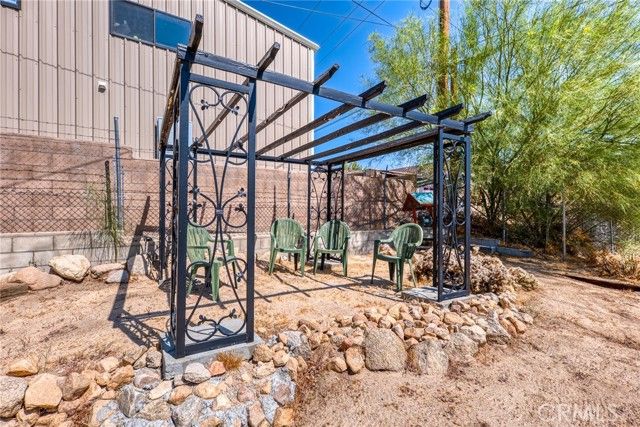 7515 Pinon Drive, Yucca Valley, CA 92284