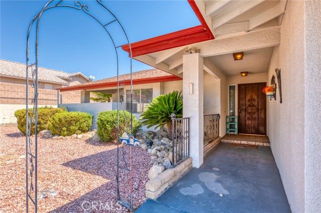 7515 Pinon Drive, Yucca Valley, CA 92284