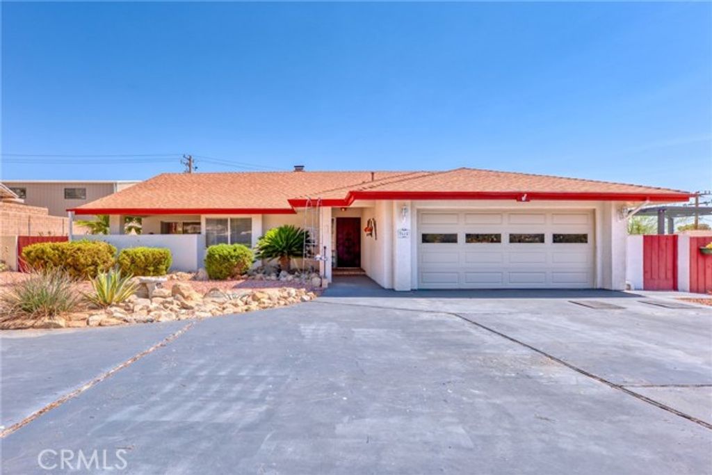 7515 Pinon Drive, Yucca Valley, CA 92284