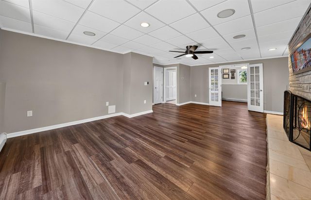 41306 Llewelyn Court, Northville, MI 48167