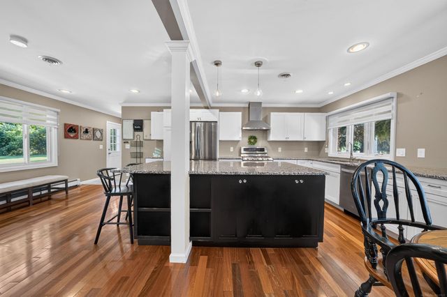 41306 Llewelyn Court, Northville, MI 48167