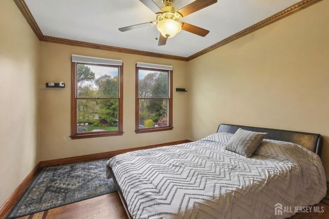 18 Tanglewood Place, Monroe, NJ 08831