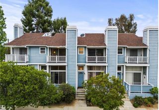 21912 Hiawatha 2, Chatsworth, CA 91311