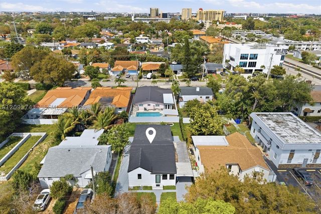 4237 SW 7th St, Miami, FL 33134
