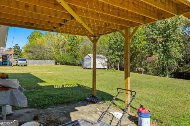 15 Greenhouse Drive SE, Cartersville, GA 30120